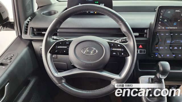 Hyundai Staria 4WD Tourer 9-Seater Modern 2024 — фото 12
