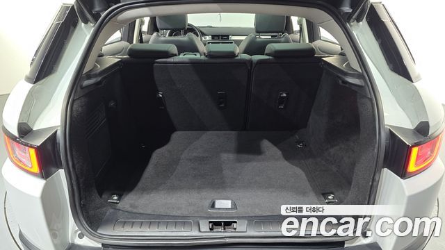 Land Rover Range Rover Evoque 2.0 TD4 SE 2017 — фото 20
