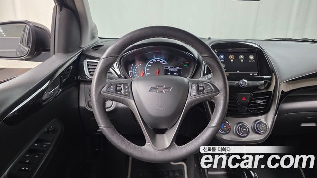 Chevrolet Spark Red Pick Edition 2021 — фото 13