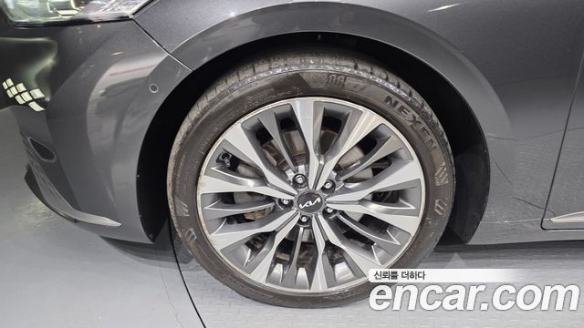 Kia K8 2.5 Gasoline 2WD Signature 2022 — фото 5
