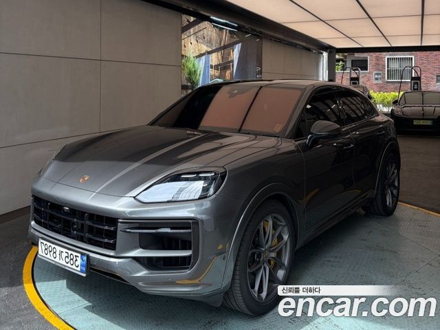 Porsche Cayenne (PO536) 4.0 GTS Coupe