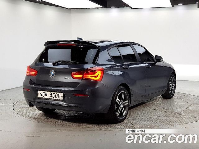 BMW 1 Series (F20) 118d Sport 5Door 2019 — фото 4