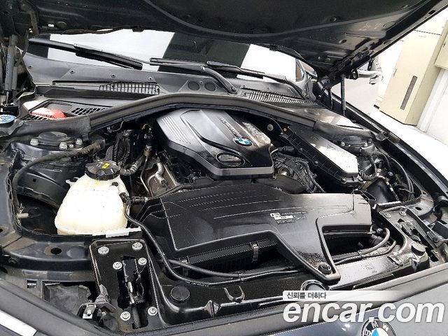 BMW 1 Series (F20) 118d Sport 5Door 2019 — фото 6