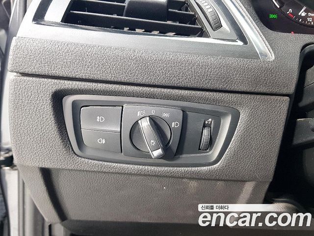BMW 1 Series (F20) 118d Sport 5Door 2019 — фото 16