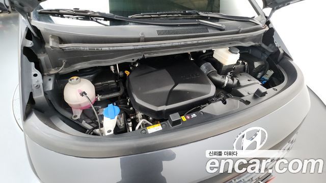 Hyundai Staria Tourer 11-Seater Modern 2023 — фото 6
