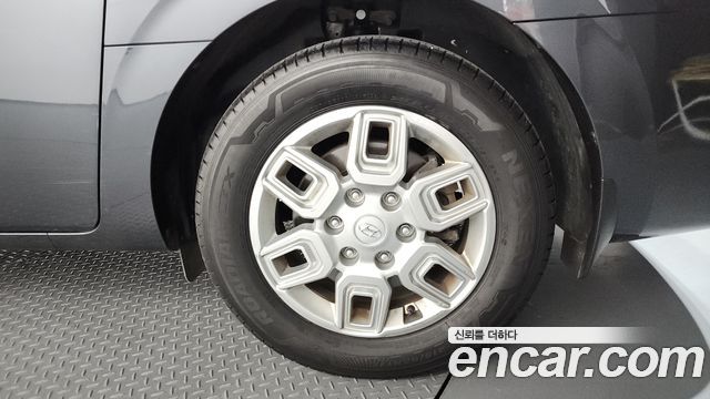 Hyundai Staria Tourer 11-Seater Modern 2023 — фото 27