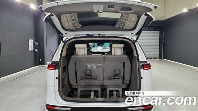 Kia Carnival (IV) Gasoline 7-Seater Hi-Limousine Signature 2021 — фото 22
