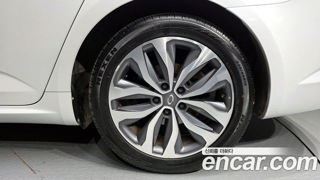 Renault Korea SM6 2.0 LPe SE (Disabled) 2017 — фото 21