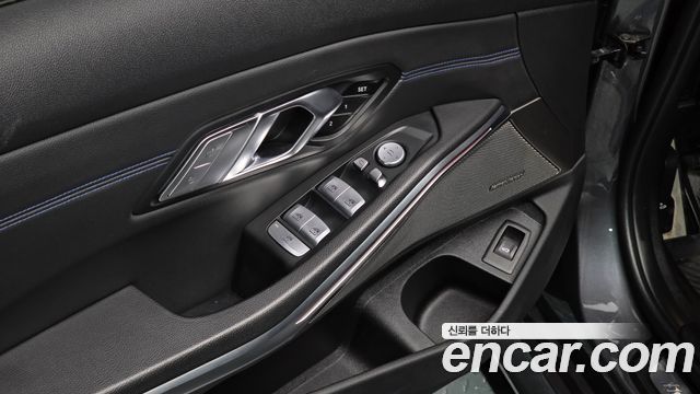 BMW 3 Series (G20) M340i xDrive Touring 2021 — фото 16
