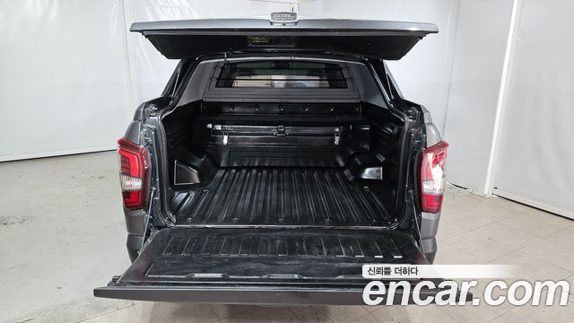 KG Mobility (SsangYong) Rexton Sports Khan Diesel 2.2 2WD Prestige 2022 — фото 20