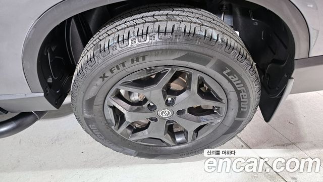 KG Mobility (SsangYong) Rexton Sports Khan Diesel 2.2 2WD Prestige 2022 — фото 21