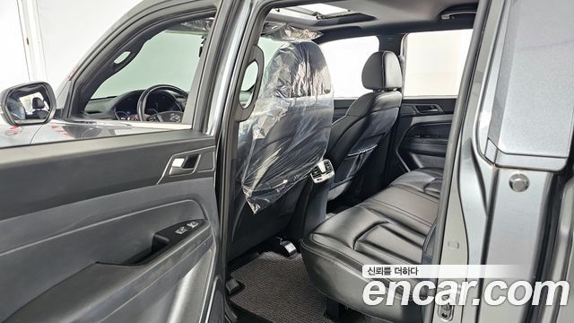 KG Mobility (SsangYong) Rexton Sports Khan Diesel 2.2 2WD Prestige 2022 — фото 26