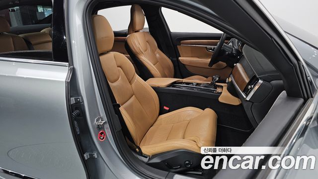 Volvo S90 D5 AWD Inscription 2019 — фото 11