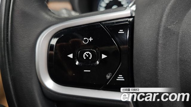 Volvo S90 D5 AWD Inscription 2019 — фото 17