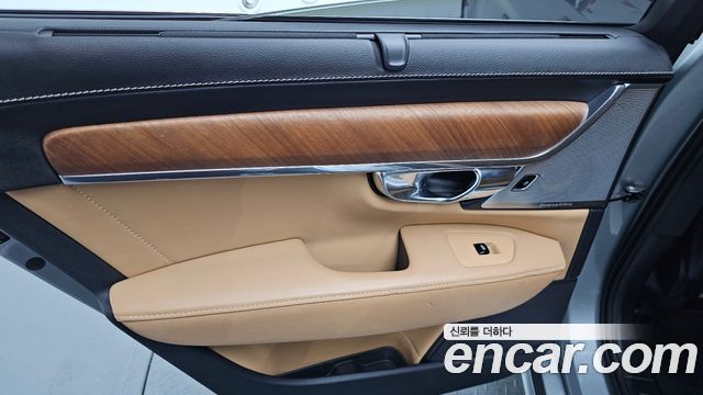 Volvo S90 D5 AWD Inscription 2019 — фото 25