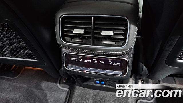 Mercedes-Benz GLE-Class (W167) AMG GLE53 4MATIC+ 2024 — фото 37