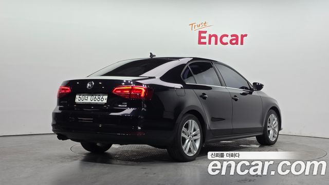Volkswagen Jetta 2.0 TDI BlueMotion Premium 6th 2015 — фото 2
