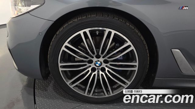 BMW 5 Series (G30) 530i M Sport Package Plus 2019 — фото 5