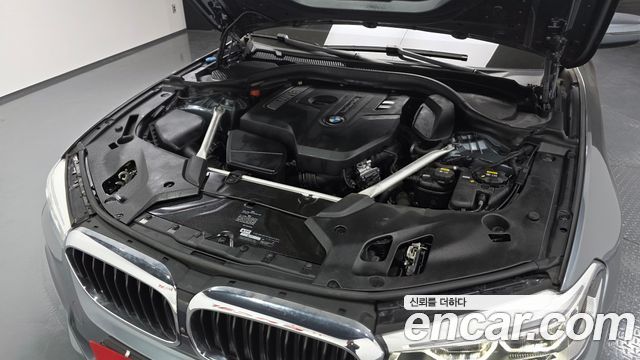 BMW 5 Series (G30) 530i M Sport Package Plus 2019 — фото 6