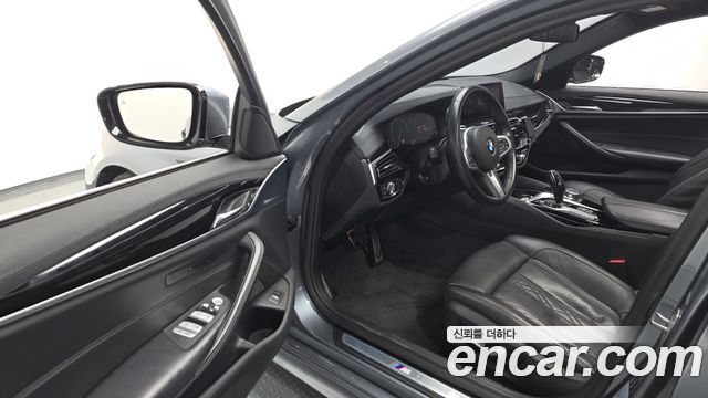 BMW 5 Series (G30) 530i M Sport Package Plus 2019 — фото 10