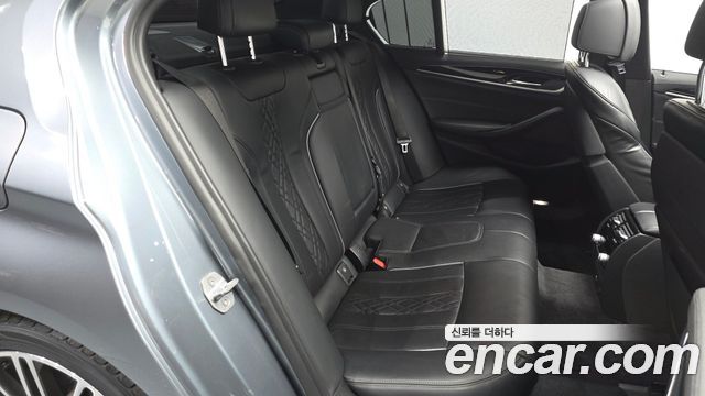 BMW 5 Series (G30) 530i M Sport Package Plus 2019 — фото 15