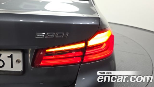 BMW 5 Series (G30) 530i M Sport Package Plus 2019 — фото 29
