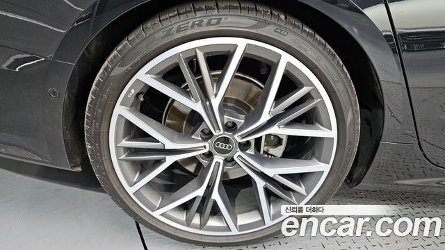 Audi A7 (4K) 55 TFSI Quattro Premium 2025 — фото 5