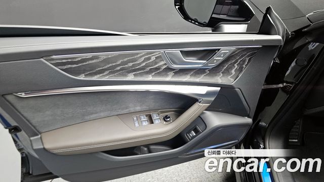 Audi A7 (4K) 55 TFSI Quattro Premium 2025 — фото 24