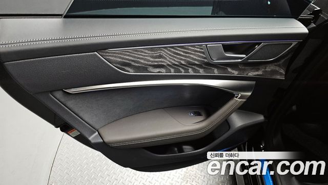 Audi A7 (4K) 55 TFSI Quattro Premium 2025 — фото 25