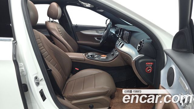 Mercedes-Benz E-Class (W213) E250 Avantgarde 2020 — фото 10