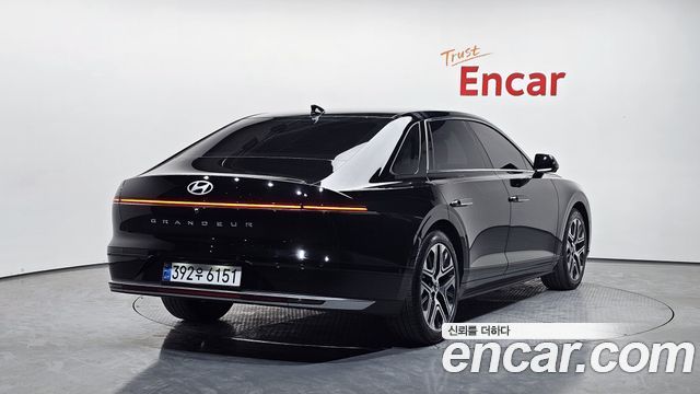 Hyundai Grandeur (GN7) 2,5 Gasoline 2WD Exclusive 2023 — фото 2