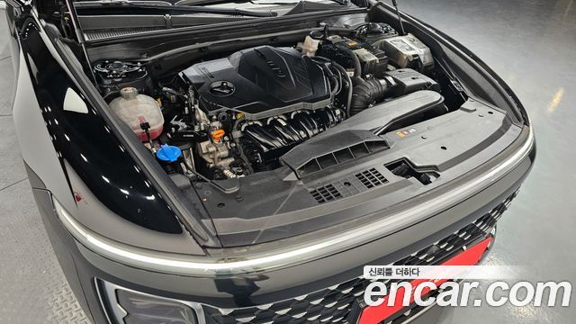 Hyundai Grandeur (GN7) 2,5 Gasoline 2WD Exclusive 2023 — фото 6