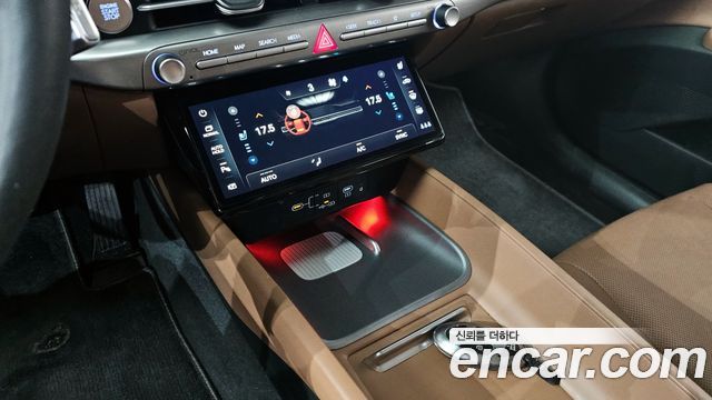 Hyundai Grandeur (GN7) 2,5 Gasoline 2WD Exclusive 2023 — фото 18
