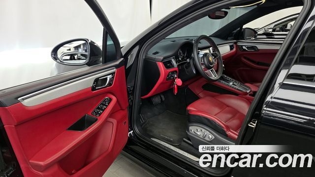 Porsche Macan 3.6 Turbo 95B 2015 — фото 10