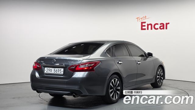 Nissan Altima 2.5 L33 2018 — фото 2