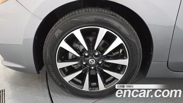 Nissan Altima 2.5 L33 2018 — фото 5