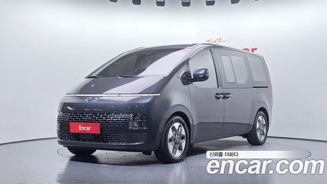 Hyundai Staria 4WD Tourer 9-Seater Modern 2022 — фото 1
