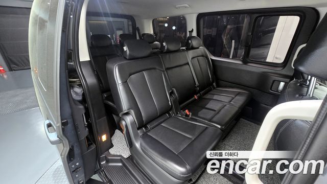 Hyundai Staria 4WD Tourer 9-Seater Modern 2022 — фото 11