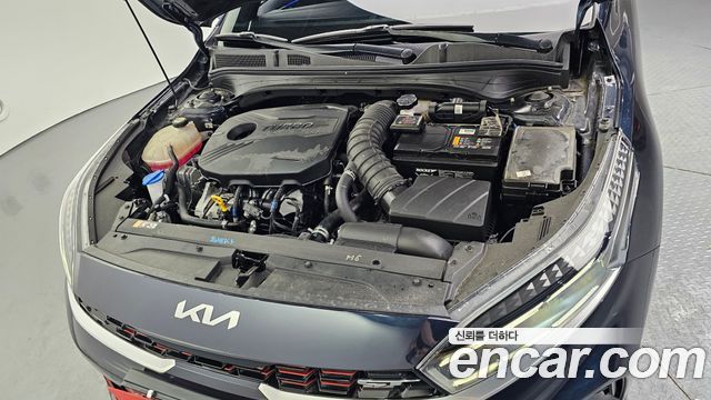 Kia K3 (II) 1.6 Turbo GT 5Door Signature 2022 — фото 6