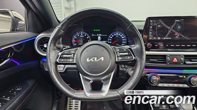 Kia K3 (II) 1.6 Turbo GT 5Door Signature 2022 — фото 13