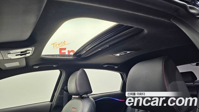 Kia K3 (II) 1.6 Turbo GT 5Door Signature 2022 — фото 19