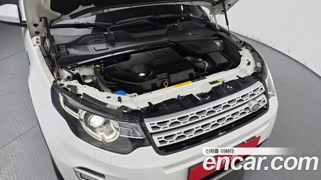 Land Rover Discovery Sport 2.0 TD4 HSE Luxury 2018 — фото 6