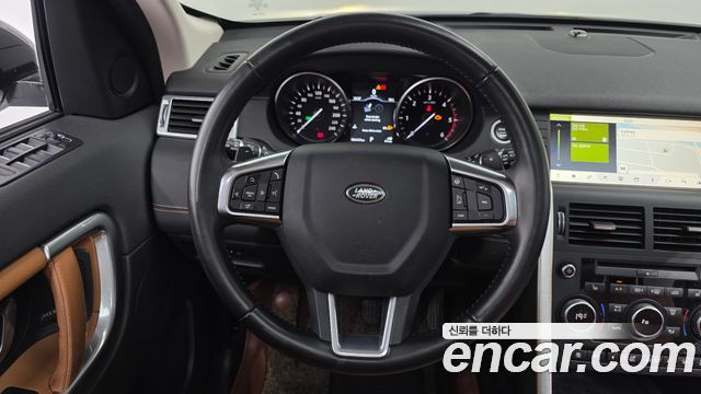 Land Rover Discovery Sport 2.0 TD4 HSE Luxury 2018 — фото 15