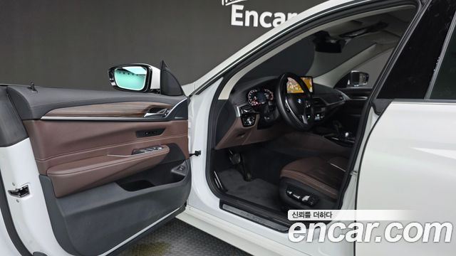 BMW 6 Series GT (G32) 620d Luxury 2023 — фото 10