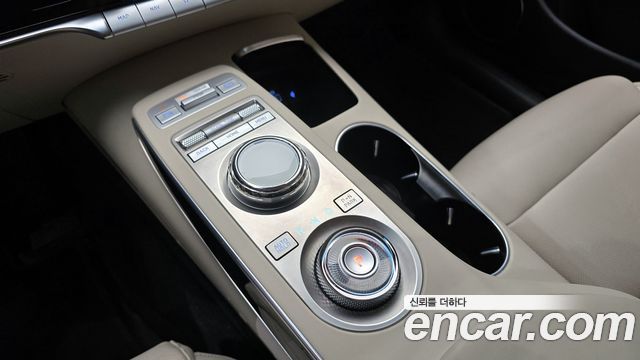 Genesis GV70 2.5T Gasoline AWD 2023 — фото 9