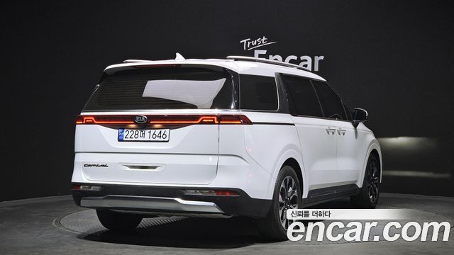 Kia Carnival (IV) Diesel 9-Seater Signature 2021 — фото 2