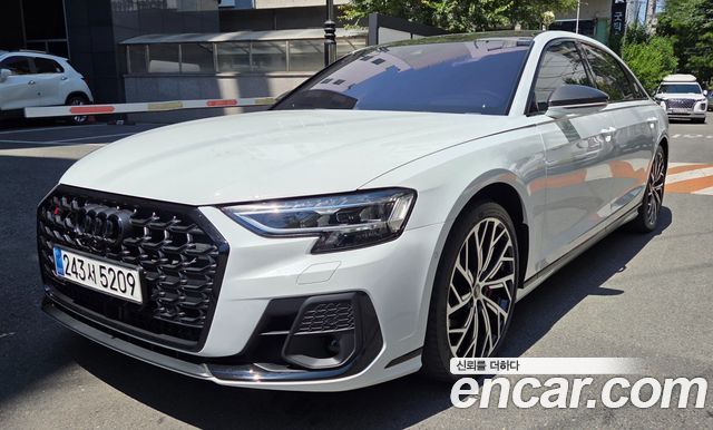 Audi S8 (D5) 4.0 TFSI Quattro LWB