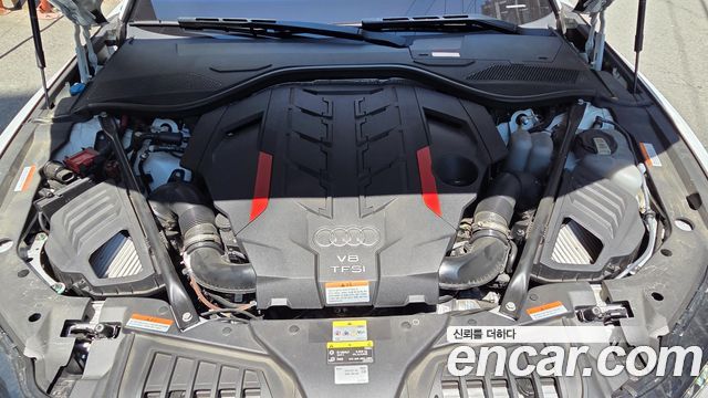 Audi S8 (D5) 4.0 TFSI Quattro LWB 2023 — фото 6