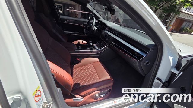 Audi S8 (D5) 4.0 TFSI Quattro LWB 2023 — фото 10