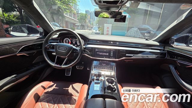 Audi S8 (D5) 4.0 TFSI Quattro LWB 2023 — фото 15